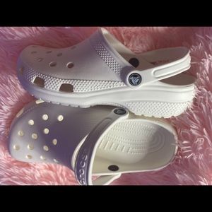 WHITE CROCS* (classic clogs)